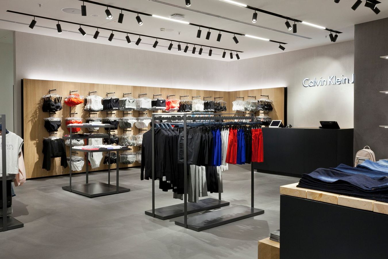 Calvin Klein, Leipziger Platz 12 in Berlin