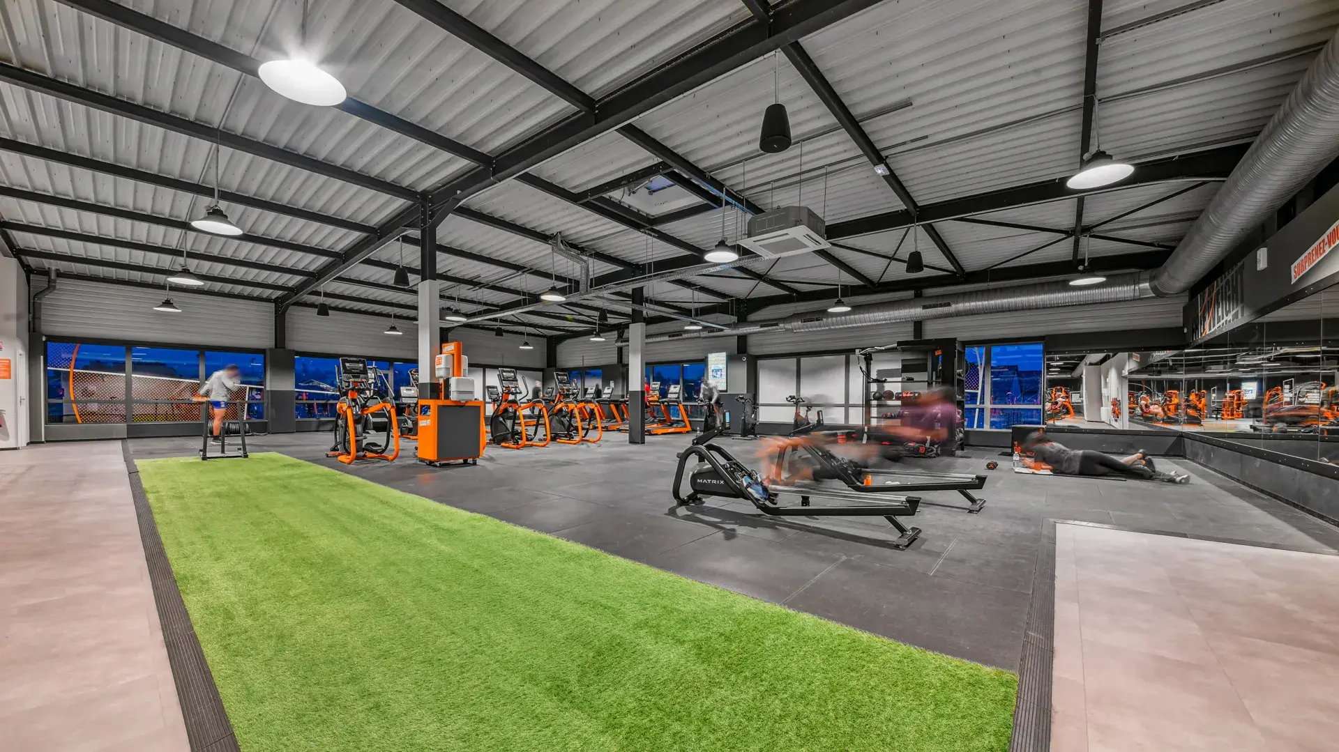 Images Basic-Fit 24/7