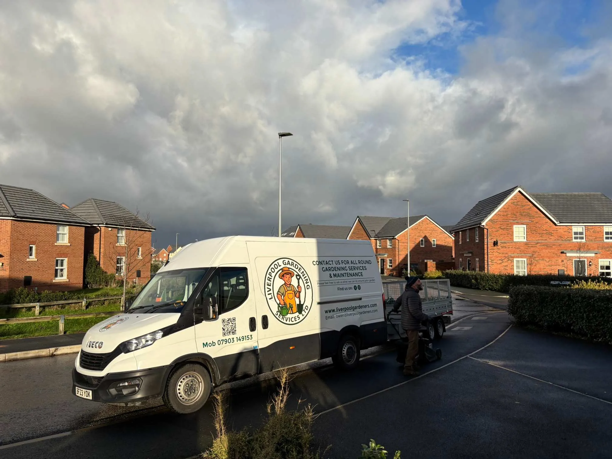 Images Liverpool Gardening Services Ltd