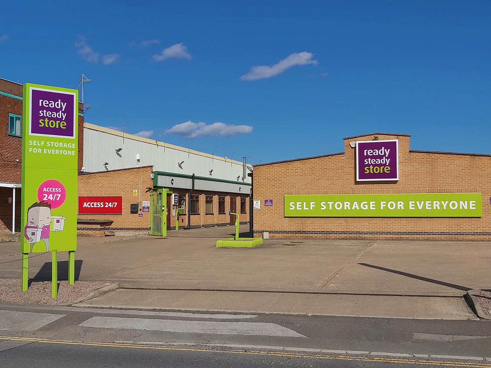 Images Ready Steady Store Self Storage Nottingham