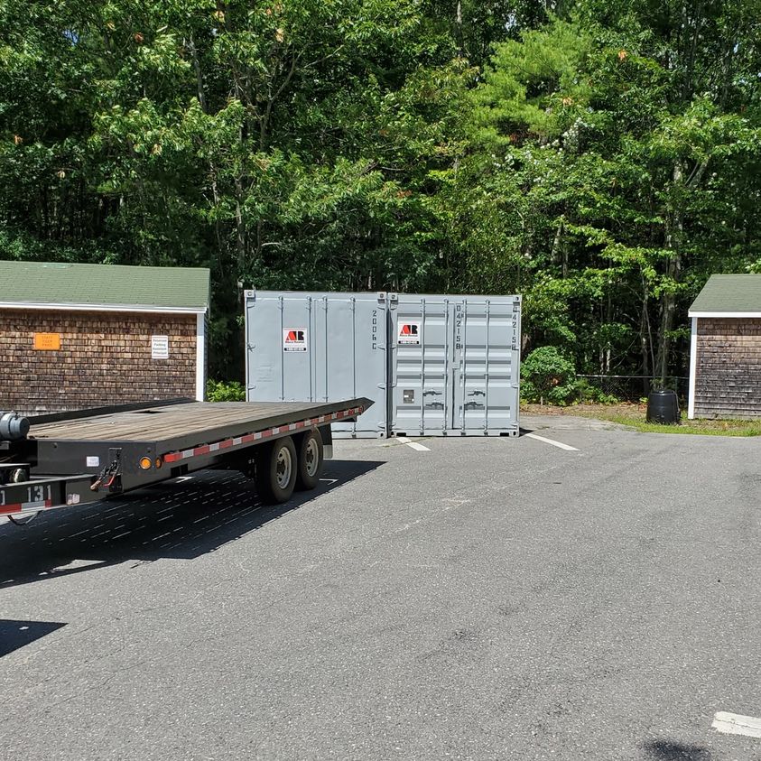 2, 20′ storage container rental in Biddeford, Maine 04005.
2, 20′ storage container rentals sent at  