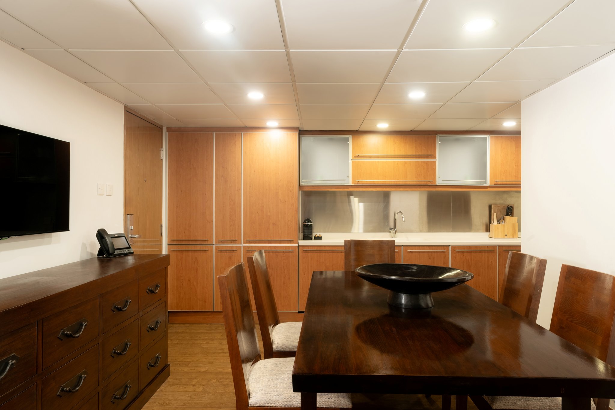 Images Holiday Inn Golden Mile Hong Kong by IHG