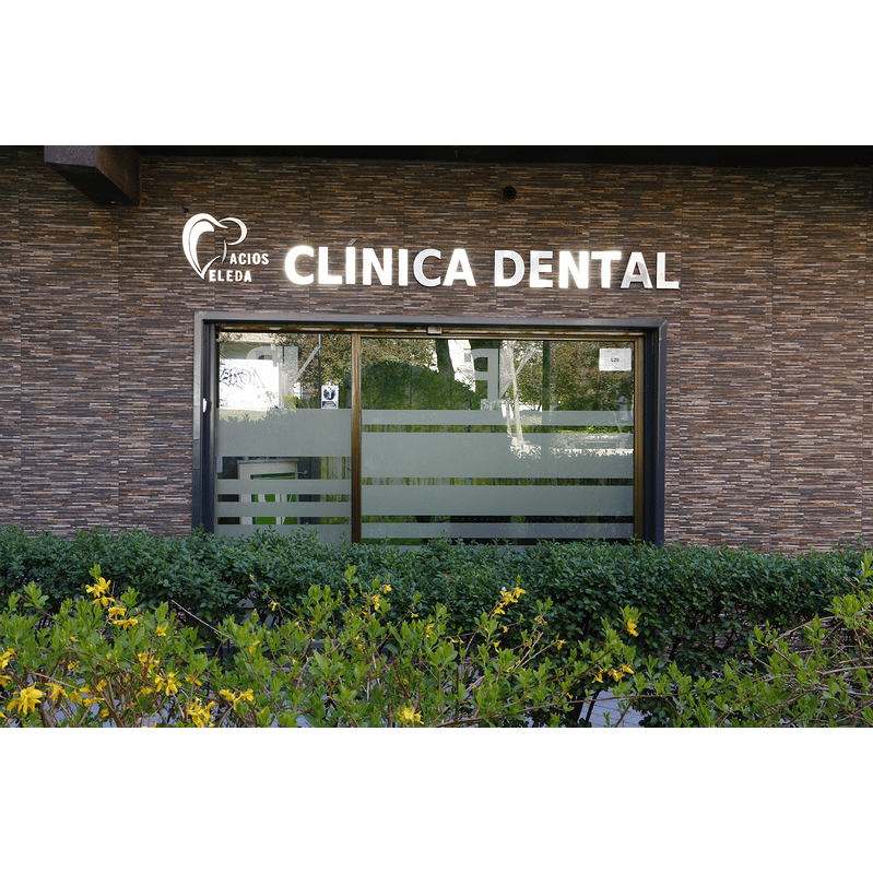 Clinica Dental Pacios Veleda Logo