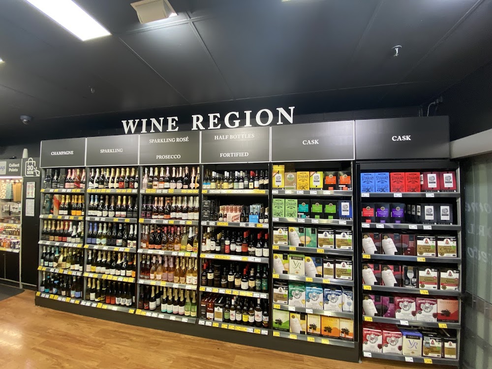 Images Liquorland Marketown