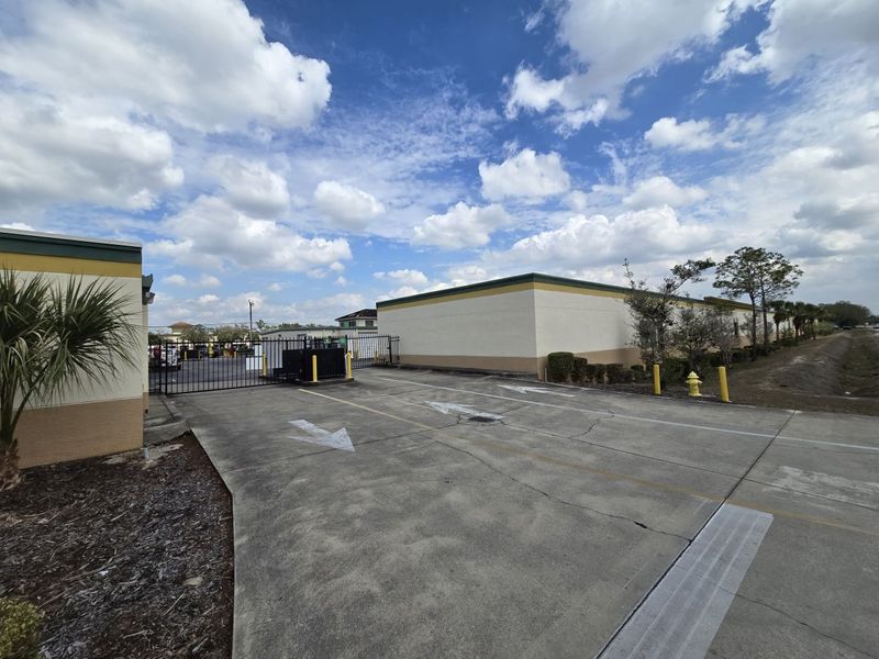 Alternate Beauty Image