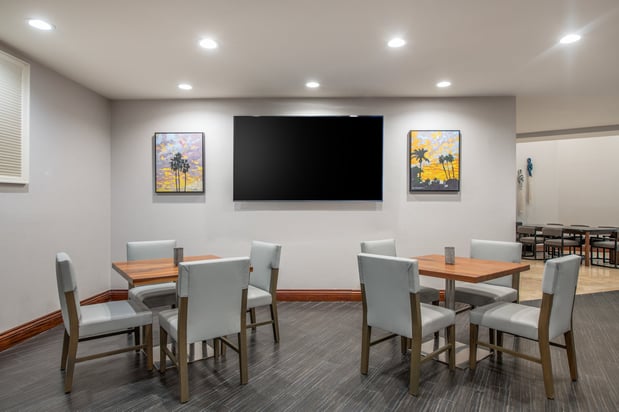 Images Crowne Plaza San Diego - Mission Valley by IHG