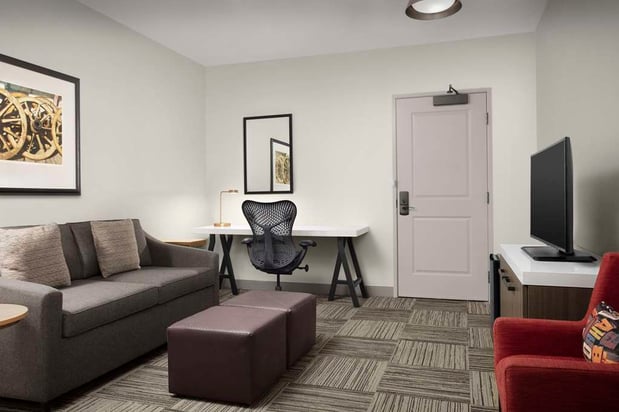 Images Hilton Garden Inn Granbury
