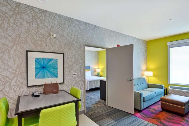 Images Home2 Suites by Hilton Hot Springs