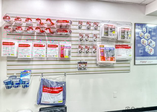 Images CubeSmart Self Storage