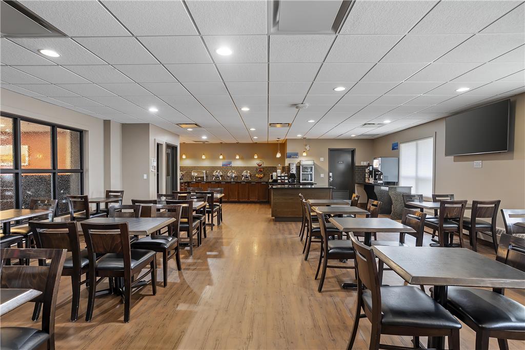 Images Best Western Blairmore