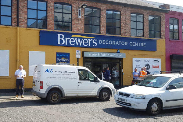 Brewers Decorator Centres Newcastle upon Tyne 01912 304488