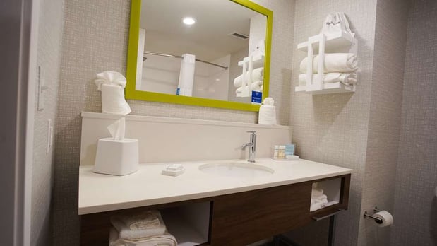 Images Hampton Inn & Suites St. Clairsville