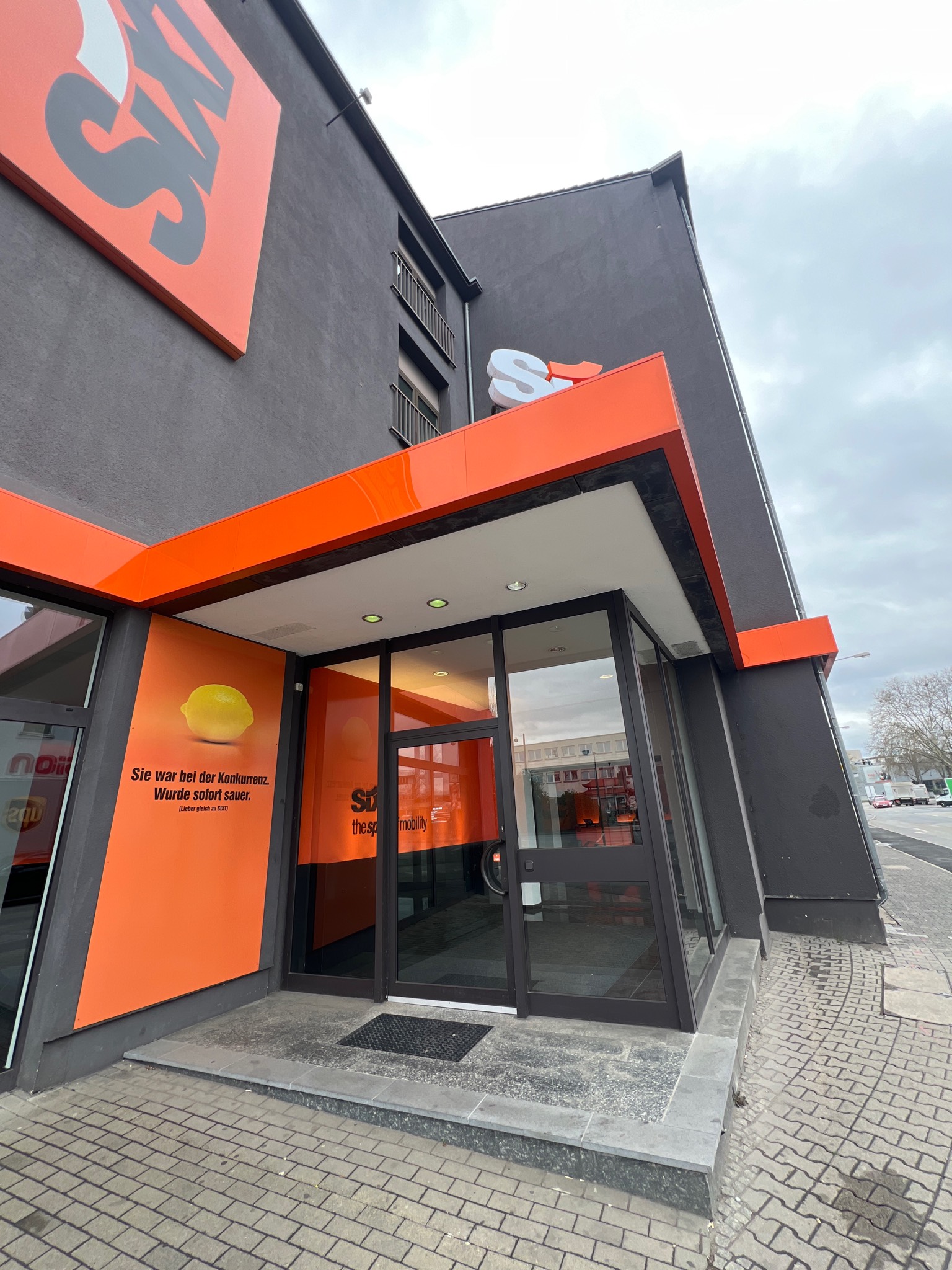SIXT Autovermietung Frankfurt am Main Ost, Hanauer Landstr. 340 in Frankfurt am Main