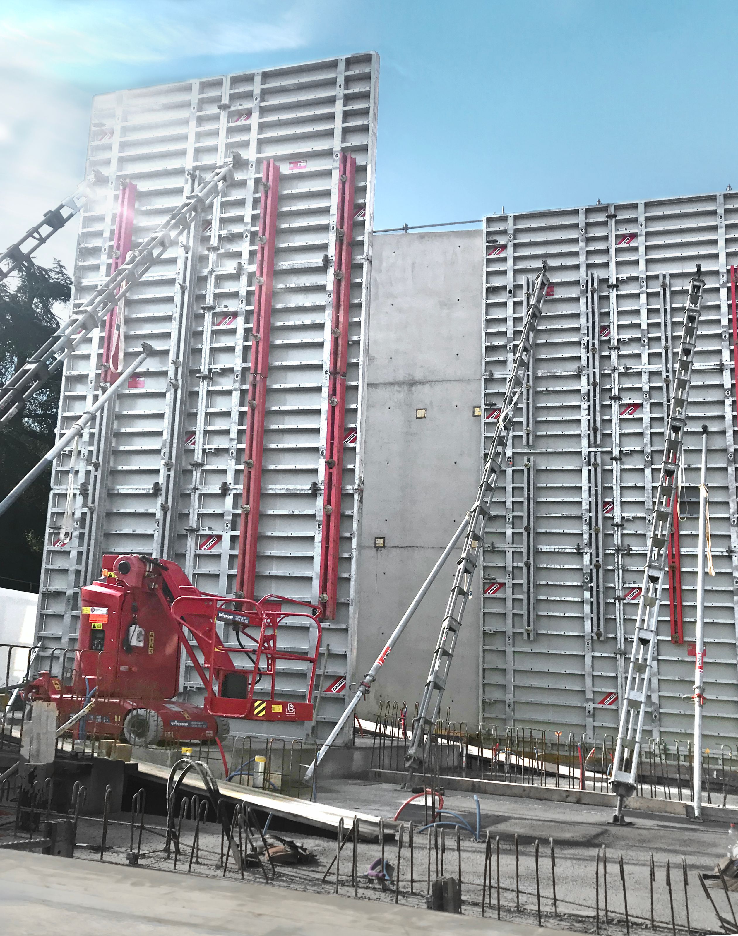 Bilder Meva Schalungs-Systeme AG