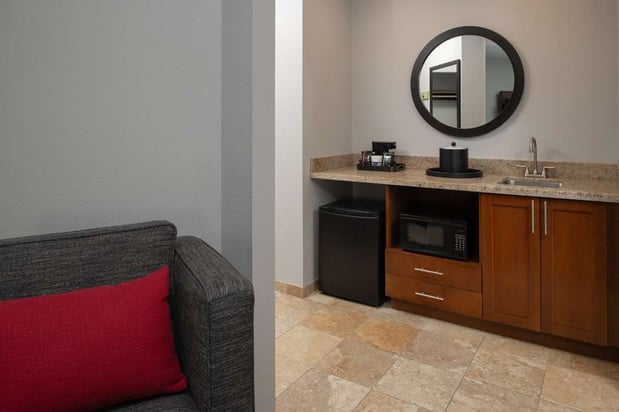 Images Hampton Inn & Suites Seattle-Airport/28th Ave