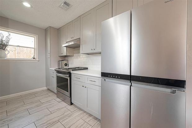 Images Cesar Espinoza Realtor/ Equity Houston