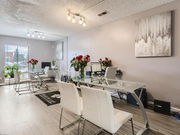 Images Meadow Lark Apartments