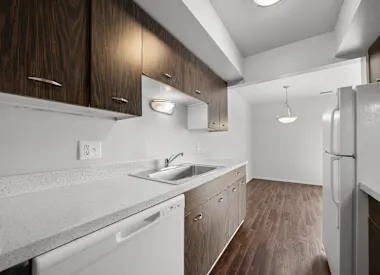 Images Knottingham Apartments