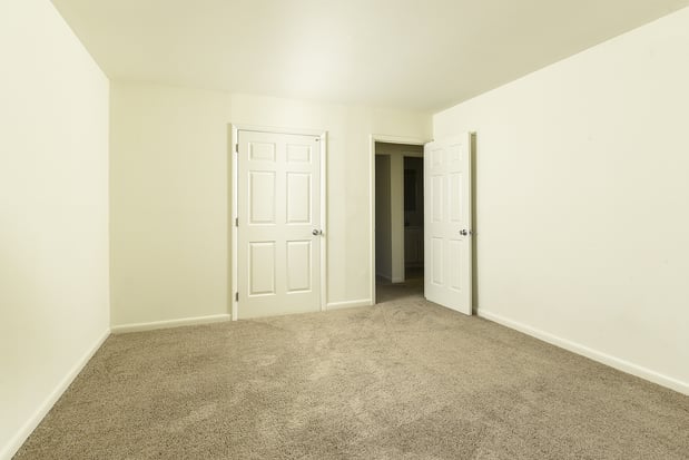 Images Mill Creek Village Apartments