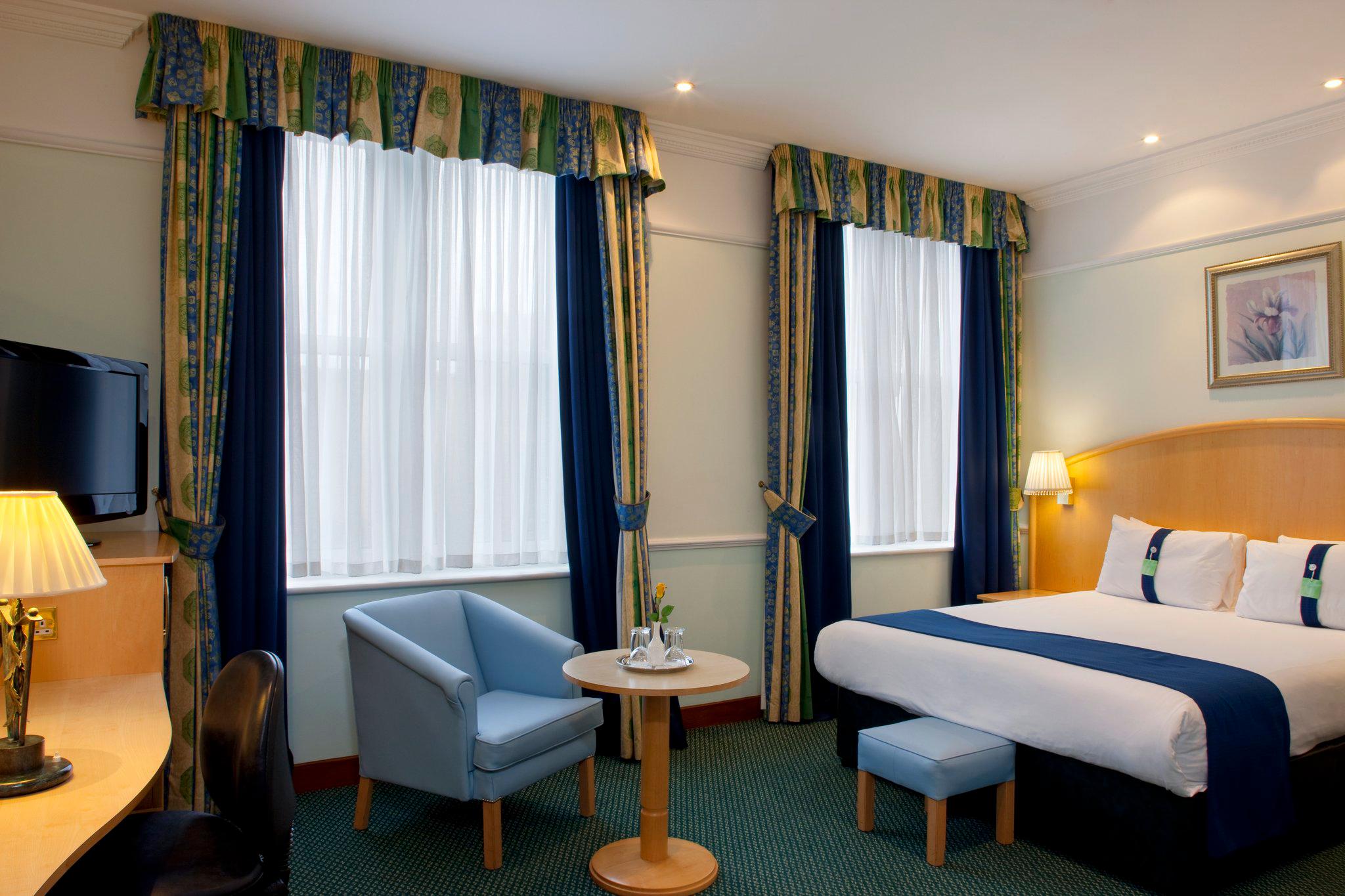 Holiday Inn London - Oxford Circus, an IHG Hotel London 020 7935 4442