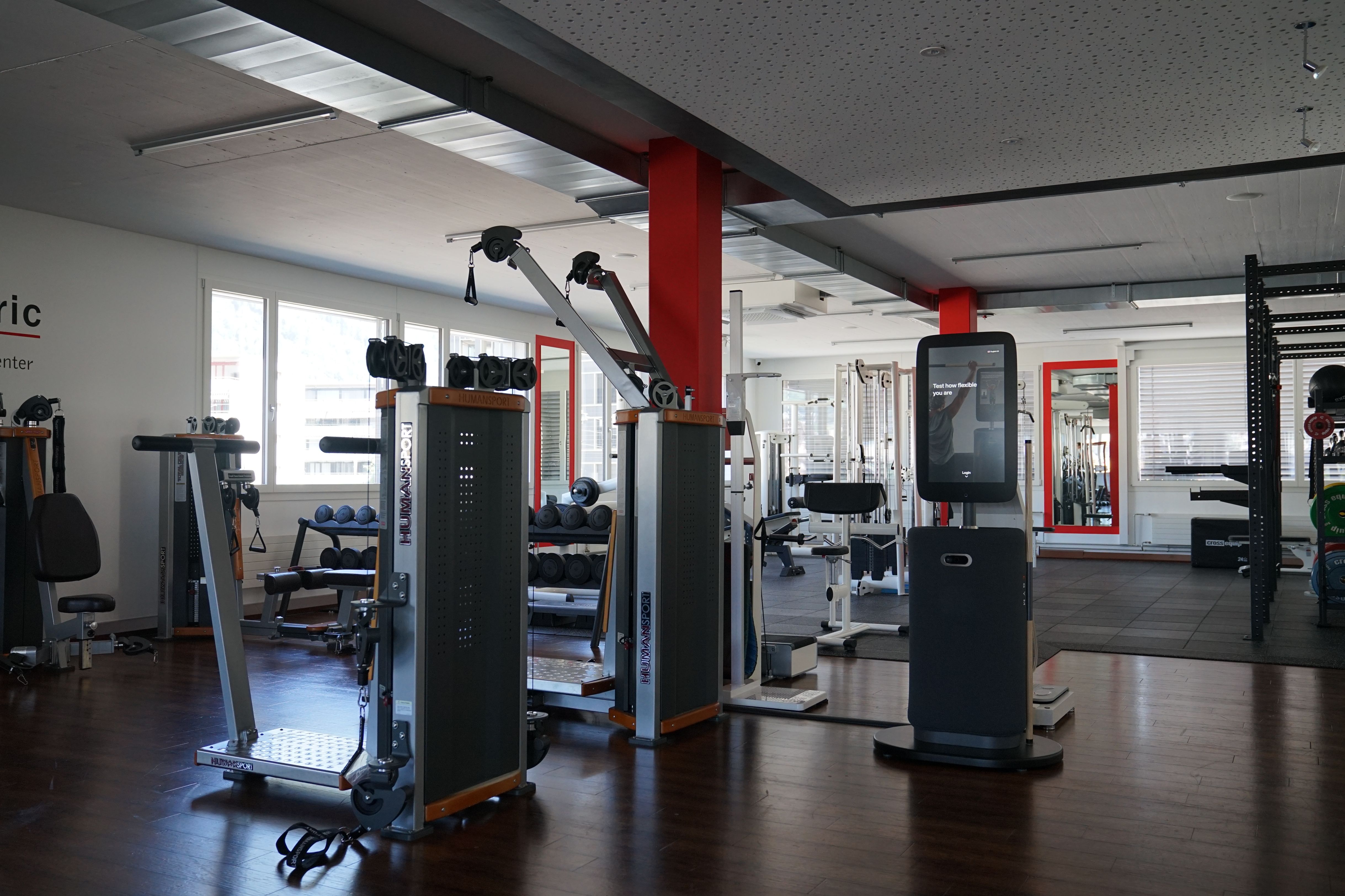 Bilder Physical Center Mavric AG