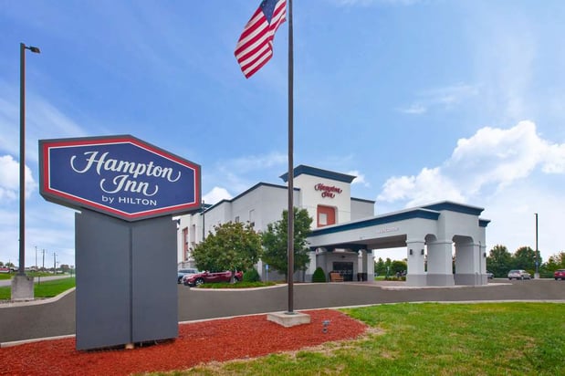 Images Hampton Inn Clarion