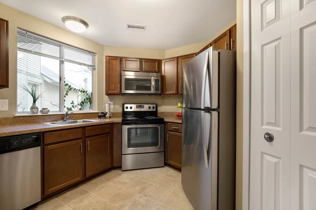 Images Amberly Apartments