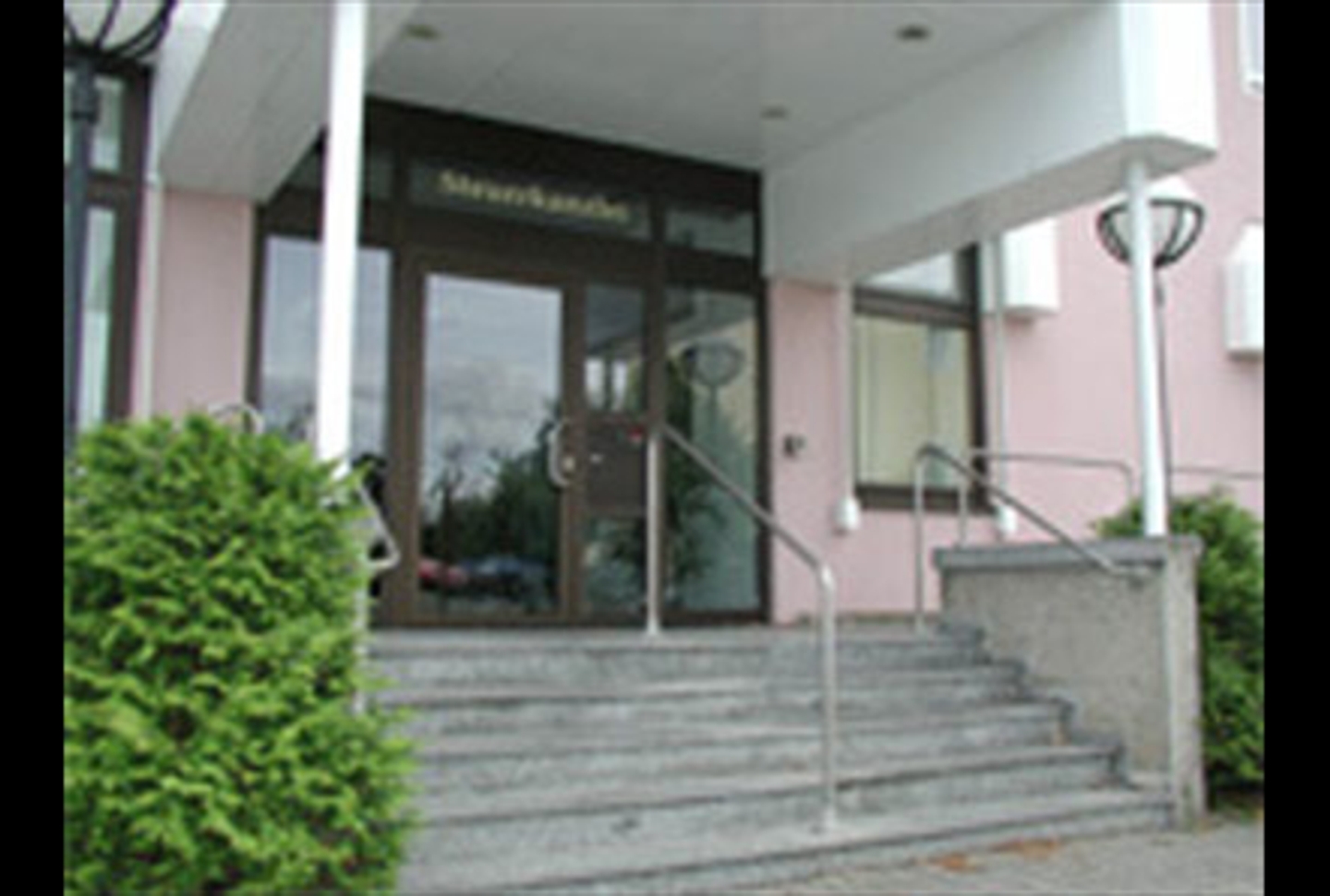 Hans Dirmeier,  Steuerberater, Teichstr. 5 in Neutraubling