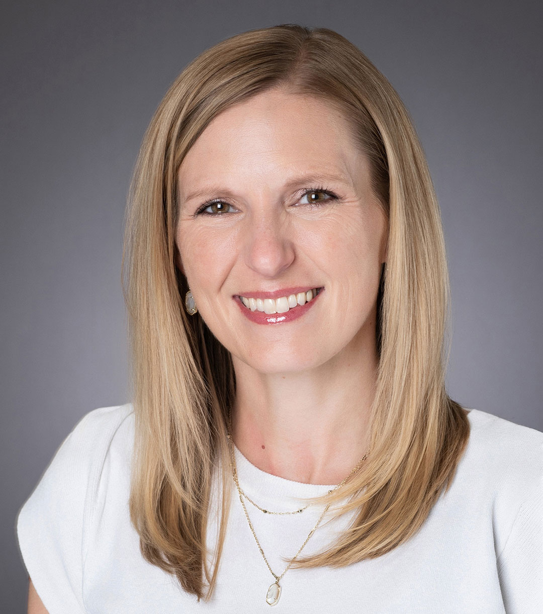Headshot of Dr. Amy Hunt
