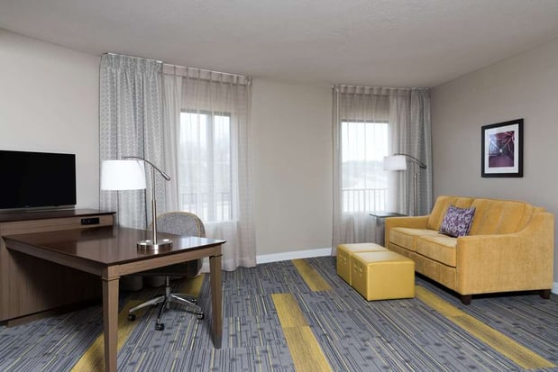 Images Hampton Inn & Suites West Lafayette