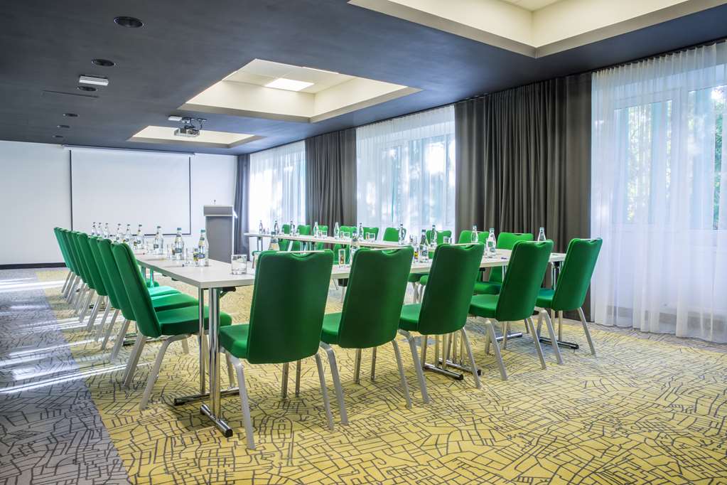 Images Park Inn by Radisson Bucharest Hotel & Residence