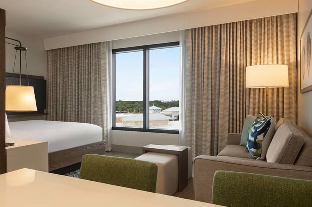 Images Embassy Suites by Hilton Panama City Beach Resort