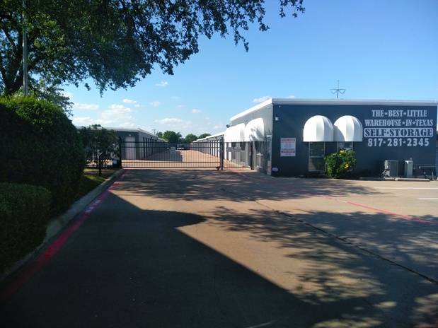 Images Best Little Warehouse In Texas