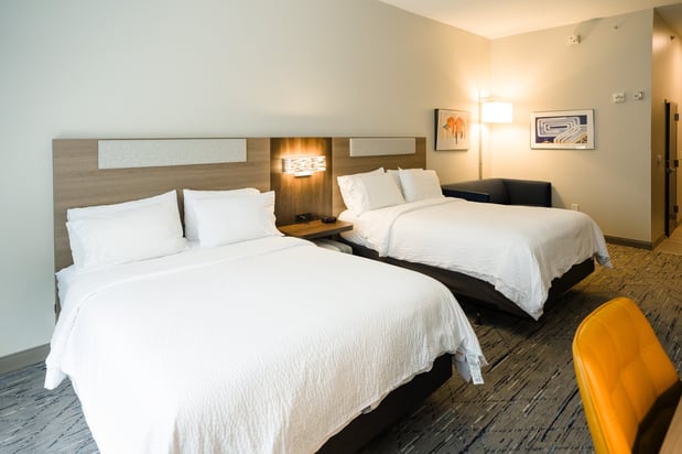 Images Holiday Inn Express & Suites Kodak East-Sevierville by IHG