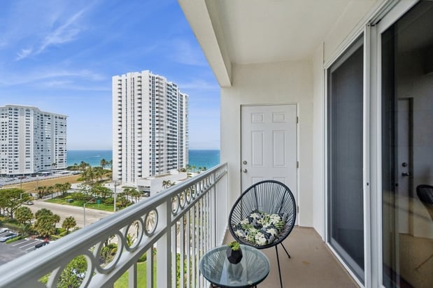 Images Five Star Premier Residences of Pompano Beach