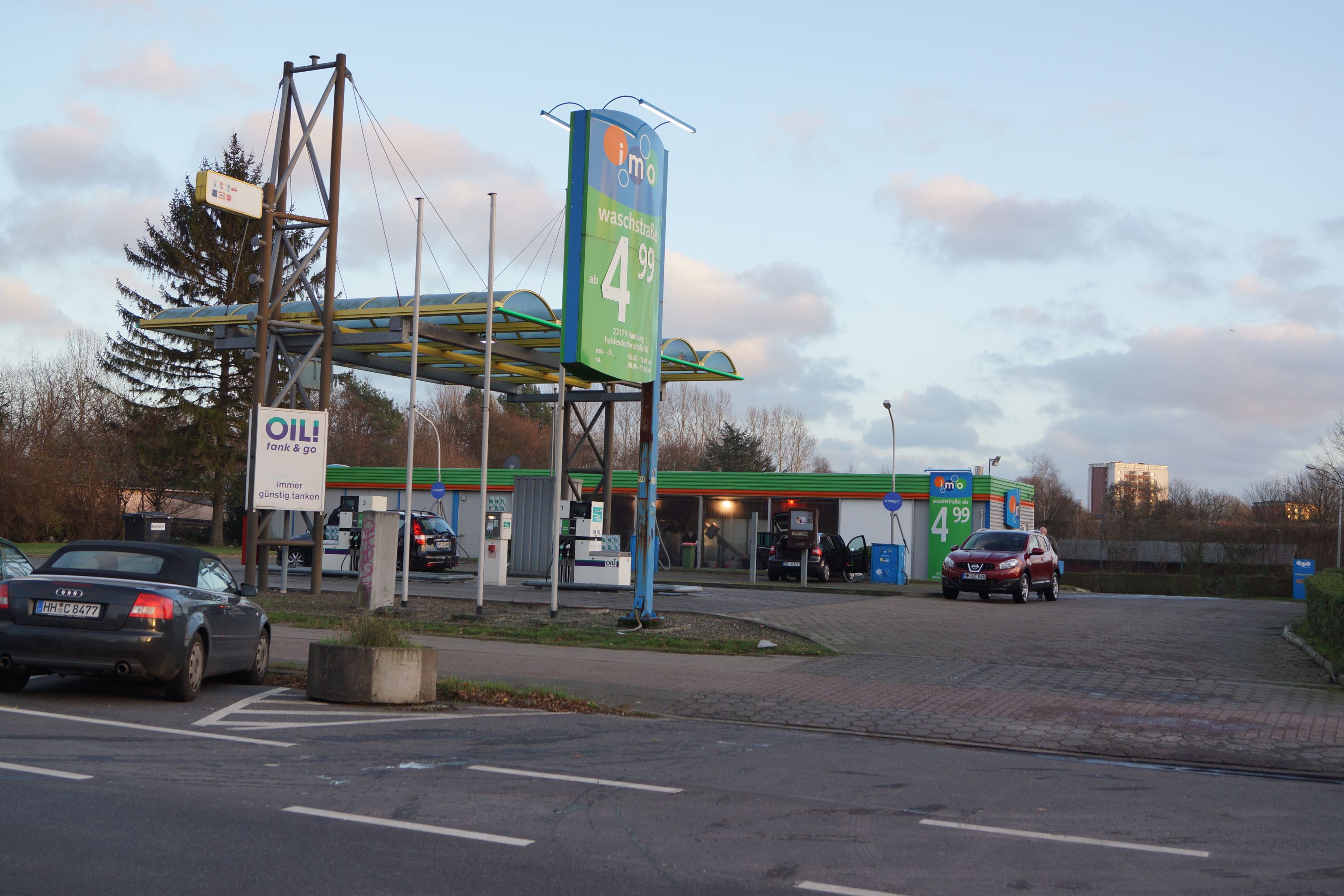 IMO Car Wash - CLOSED, Haldesdorfer Str. 96 in Hamburg