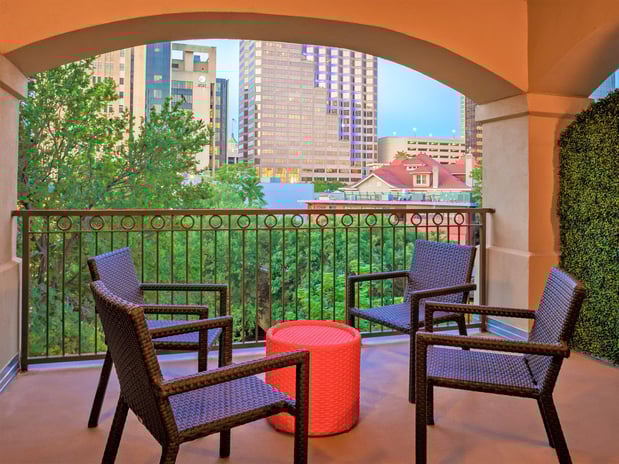 Images Hotel Indigo San Antonio-Riverwalk by IHG