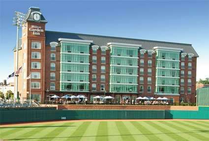 Images Hilton Garden Inn Manchester Downtown