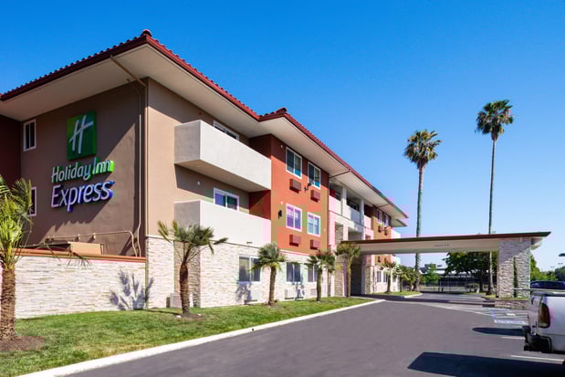 Images Holiday Inn Express Santa Rosa North by IHG