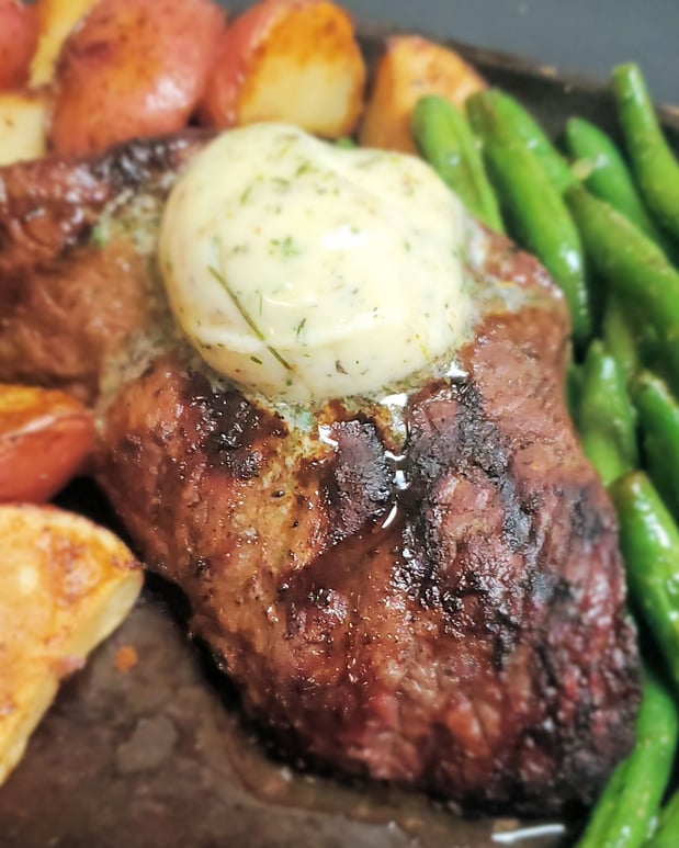 Images Coach's Bar & Grill