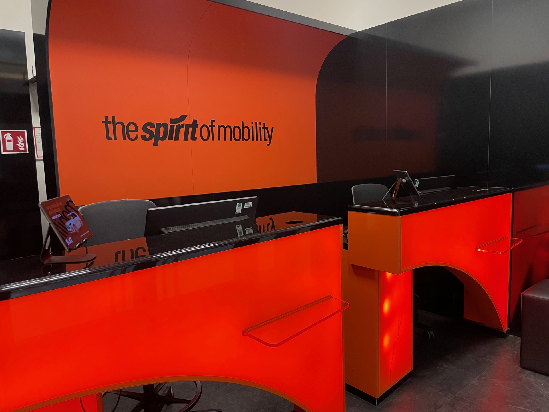 SIXT Autovermietung Mannheim Hauptbahnhof, Willy-Brandt-Pl. 17 (im Hbf.) in Mannheim