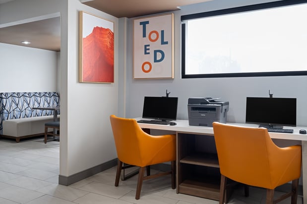 Images Holiday Inn Express Toledo North by IHG