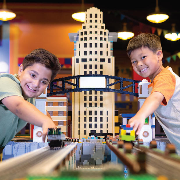 Images LEGO Discovery Center Atlanta