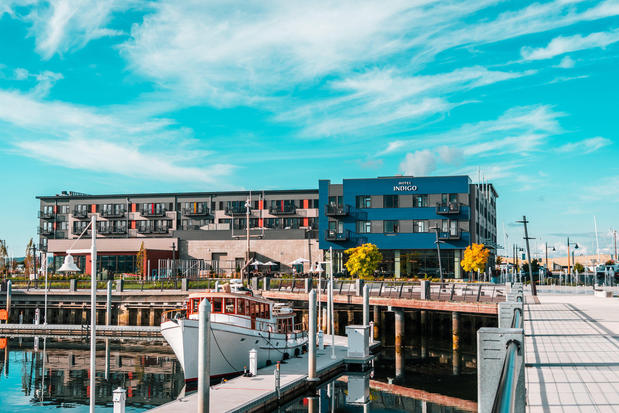 Images Hotel Indigo Seattle Everett Waterfront by IHG