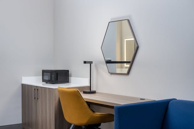 Images Holiday Inn Express & Suites Portland-Jantzen Beach by IHG