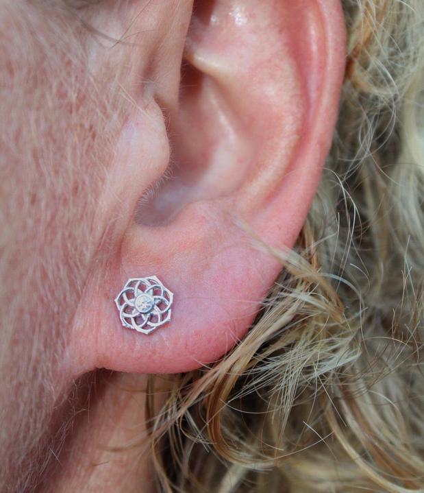 Images AHIMSA PIERCING STUDIO, FINE JEWELRY & MEDICAL AESTHETICS