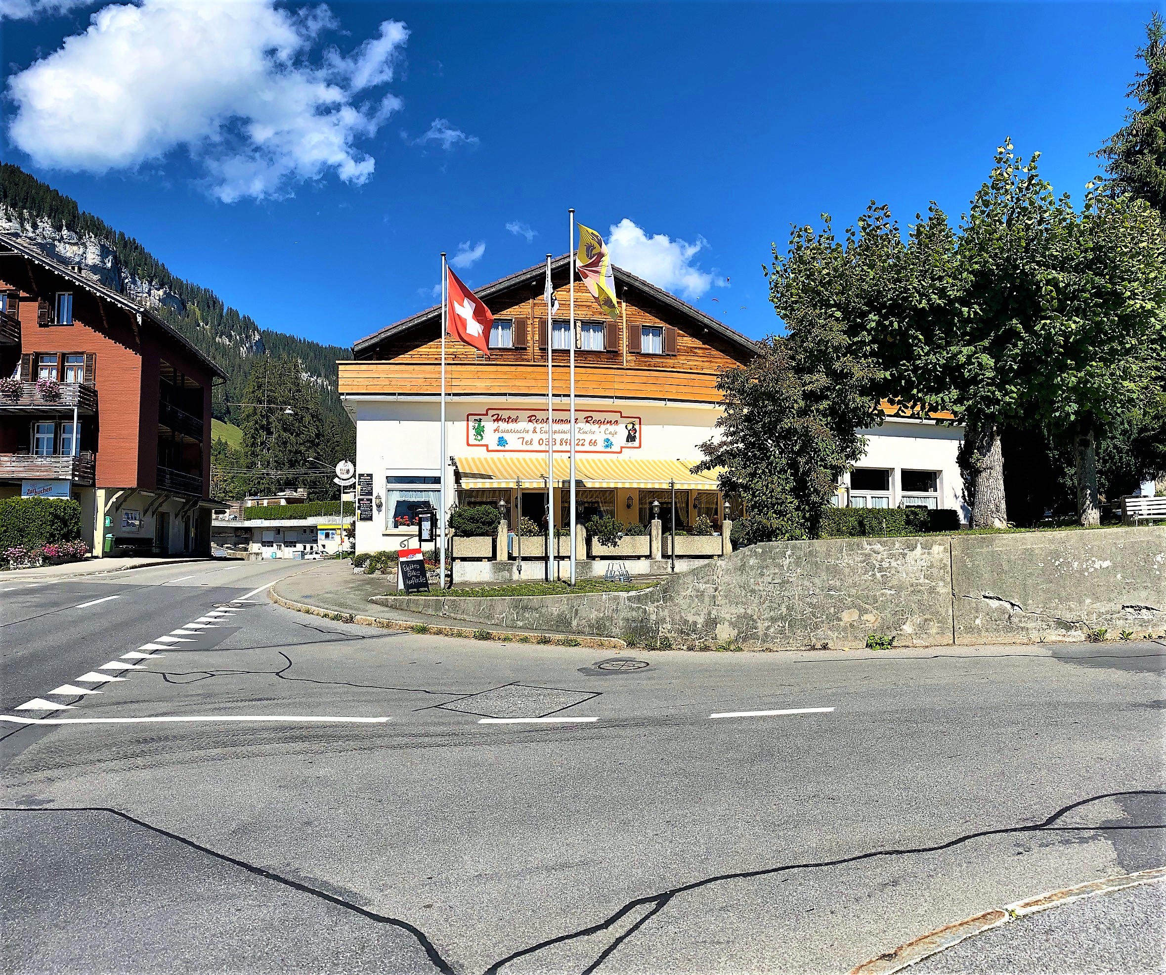 Hotel Restaurant Regina, Spirenwaldstrasse 2 in Beatenberg