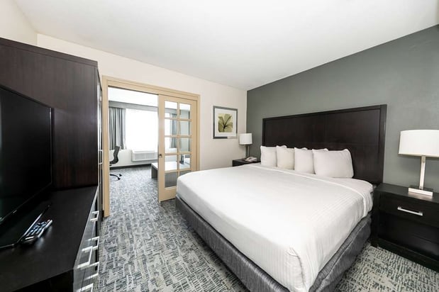 Images Best Western Inn & Suites San Diego – Zoo/SeaWorld Area