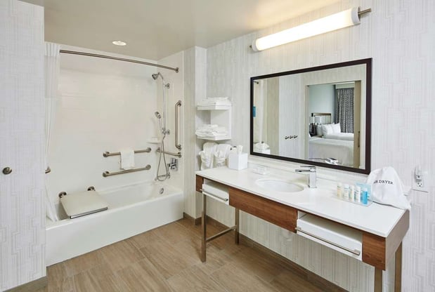 Images Hampton Inn & Suites Sacramento at CSUS