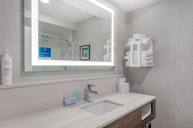 Images Hampton Inn New Philadelphia